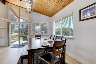 4 Mi to Folsom Lake Modern Home with Patio! - Granite Bay - 4