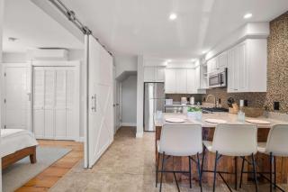 Charming Getaway 1 Block from Beach - 1