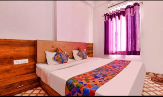 Shree aurora residency 900 metres from railway station and bus depo - Udaipur - 7