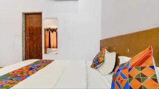 Shree aurora residency 900 metres from railway station and bus depo - Udaipur - 6