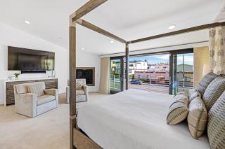 200 East Balboa Oceanview Rooftop Steps to Sand Pier Boardwalk Dining - Newport Beach - 7