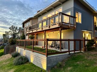 Amazing View Newly Remodeled -L2 EV Charger- Pet Friendly - Cambria - 9