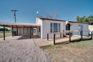 4 Mi to TTU Remodeled Retreat with Fenced Yard! - Lubbock - 8