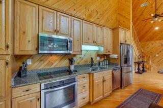 Lake Anna Retreat with Dock Access Boating and BBQs! - Louisa - 3