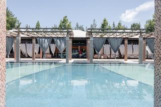 Charos Family Resort - 1