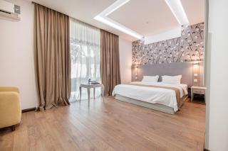 Charos Family Resort - Yusufkhona - 8