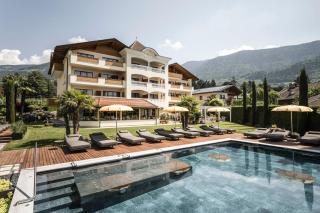 Hotel Sonnenburg - 0