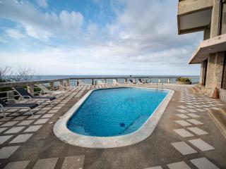 Apto de LUJO 5 min del aeropuerto DosLocosDeViaje - 1