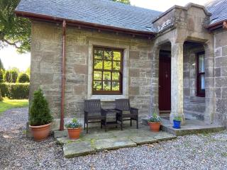 South Lochton Lodge - Lundie - 7