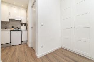 Classy III - Ferga Suites - 6