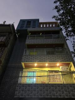Livotel Premium Hotel - Bhubaneshwar - 0