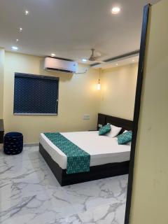 Livotel Premium Hotel - Bhubaneshwar - 3