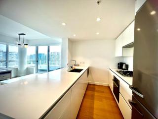 Central Stylish 3B2B near Richmond Center - Richmond - 0