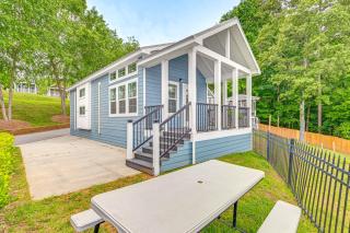 Lake-View Home with Pool Access in Sherrills Ford! - Sherrills Ford - 0