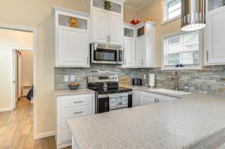 Lake-View Home with Pool Access in Sherrills Ford! - Sherrills Ford - 2