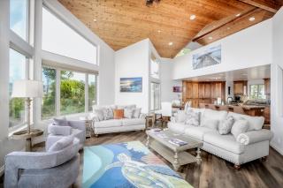 Top of the world - Monthly - Cambria - 1
