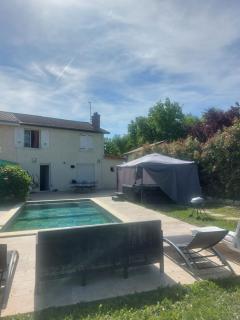 VILLA BELLA avec piscine et jacuzzi - Saint-Fons - 7