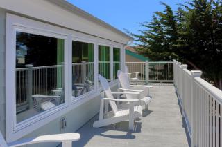 Cape Cod Charm By The Sea - Cambria - 9