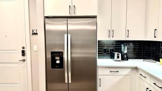 Walk to Domain 2BR Gym&Pool - Austin - 5