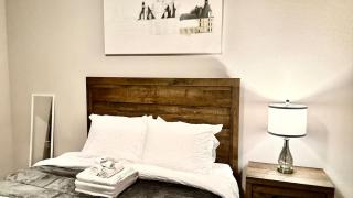 Walk to Domain 2BR Gym&Pool - Austin - 4