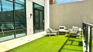 1BR Getaway Pool Gym - Austin - 6
