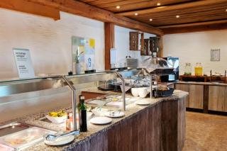 Garner Hotel Erlangen Süd by IHG - 6