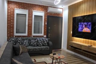 Central Stay with a View - Pogradec - 7
