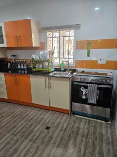 Flat 1 Modern 3BR En-suite Flat in Kaura Abuja - Abuja - 8