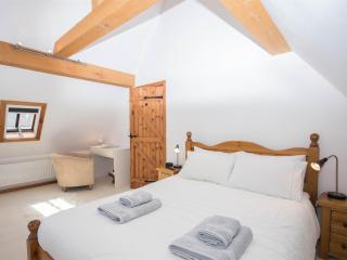 2 Bed in East Chaldon DC025 - - 2