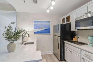 Salt Rim Located In Carillon Beach 4 Pools - 2