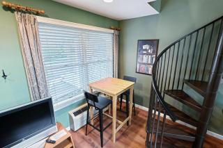Suites On Chocolate - The School - Hershey - 6