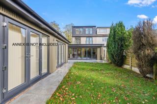 LUXURIOUS HOLIDAY HOME Bolton - Bolton - 7