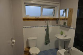 Stylish Coastal Retreat in Saltcoats - Stevenston - 9