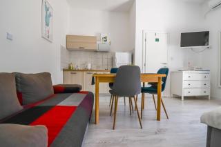 Apartments Tomo - 3km from Split airport - Kaštela - 6