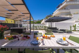 NEW!! Villa Siete Luxury Living Just Steps from the Beach - Duće - 7