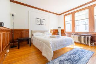 Private Charming Room #2 - Boston - 8