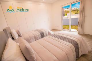 OurMadeira - CalhetaScape, informal - Calheta - 1