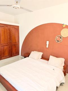 Grand appartement non loin du centre de Cotonou - - 2