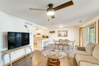 Lake of the Ozarks Home with Boat Dock and Kayaks - 8