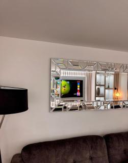 Luxurious Spacious 4 Bed House - Free parking - Greenhithe - 8