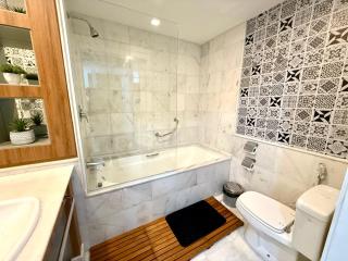 Lindo Studio com Jacuzzi e sacada a 50m Av Paulista - 2