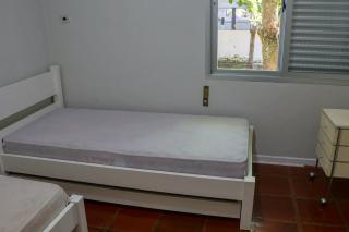 Apto acolhedor a 350m do mar c vaga, pet friendly - Guarujá - 1