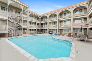 Best Western San Diego/Miramar Hotel - Miramar - 1