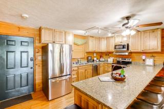 Lakefront Sparta Cottage with Decks and Boat Dock - Sparta - 1