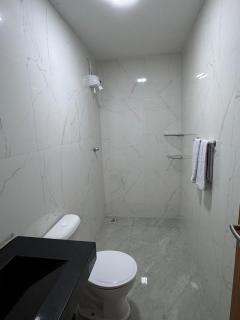 Casa 4 quartos, piscina privativa, 3 suíte geradeila smart tv ar-condicionado - 1