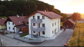 Große Wohnung in Attersee Nähe - - 0
