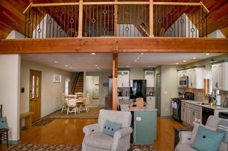 Lodge on Lamoka - - 4