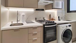 Moderno, Completo e com Vaga de Garagem - Curitiba - 1