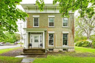 Near Lake and Wineries Spacious Union Springs Home! - - 8