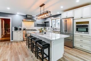 Near Lake and Wineries Spacious Union Springs Home! - - 2